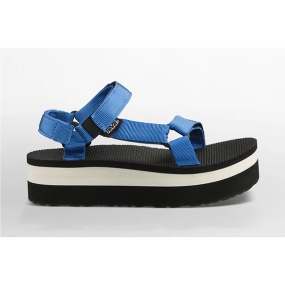 Teva Flatform Universal Sandal Blue Black Women’s 9 Quick Dry Hook Loop Strappy - Picture 1 of 9